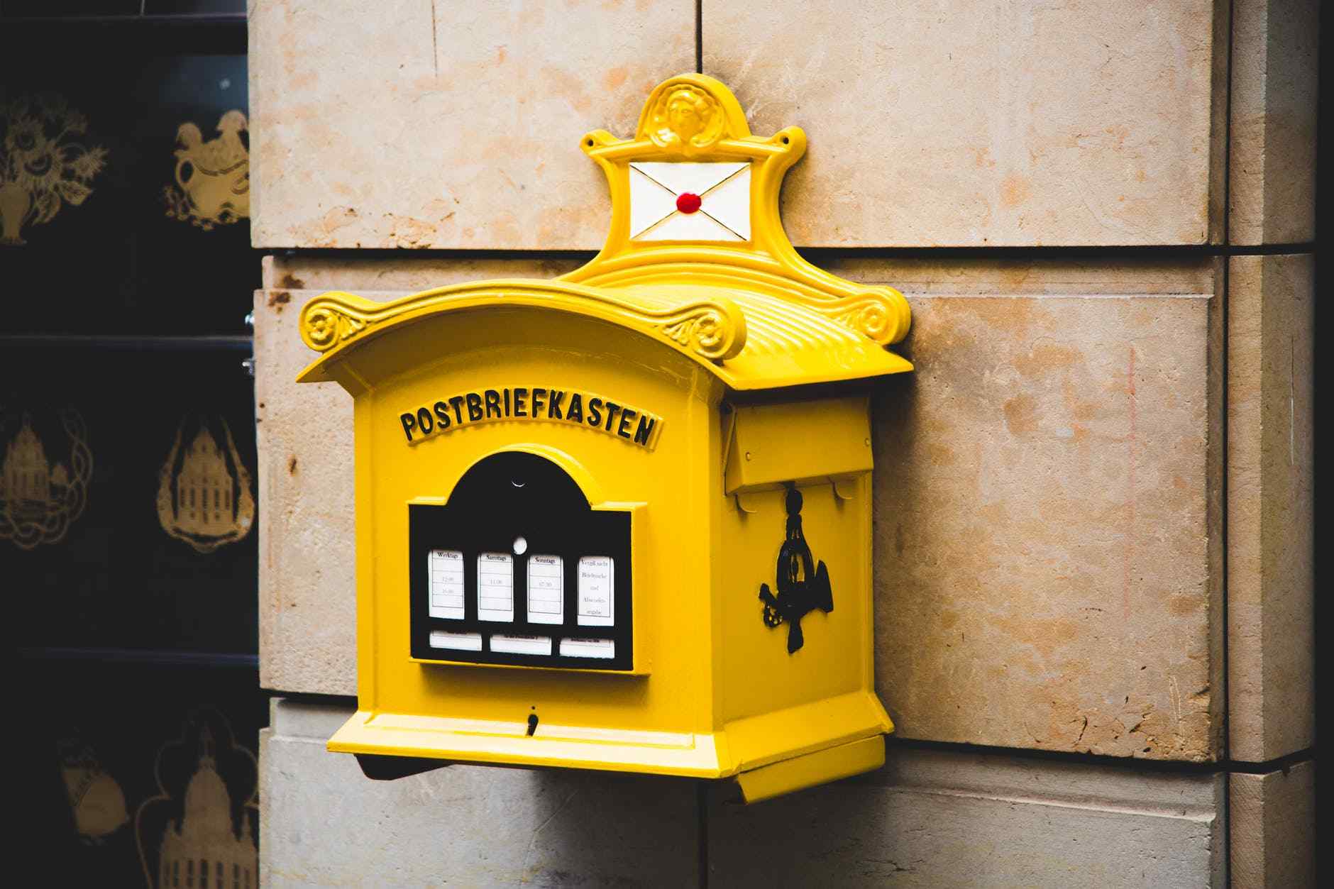 best wall mount mailbox